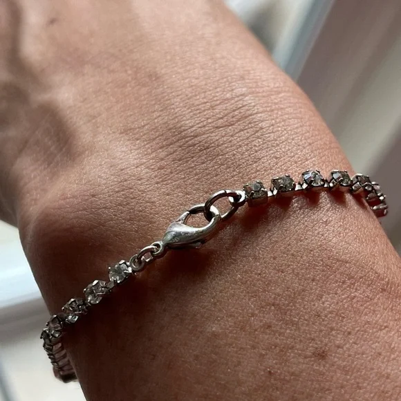 Vintage Pink & White Rhinestone Silver-Tone Bracelet - 7.5" - Picture 5 of 13